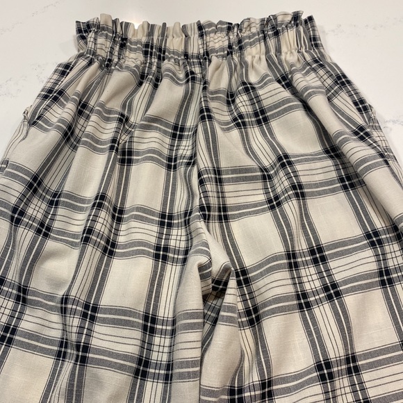 High Waist Fold Pleat Tartan Pants - Picture 7 of 12